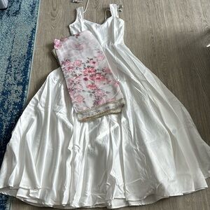 Lashkaara White anarkali dress with floral dupatta